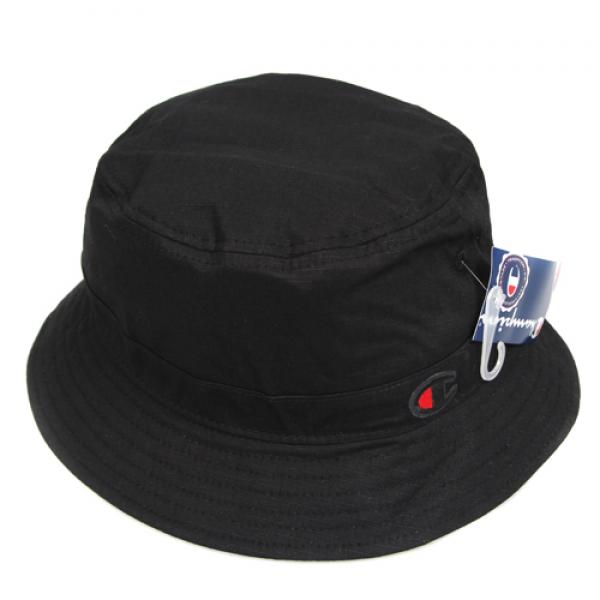 Ŷ BLACK