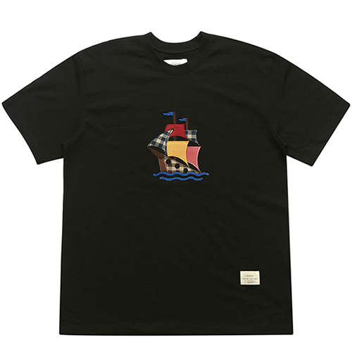 16 WOOD YACHT T-SHIRTS-BLACK