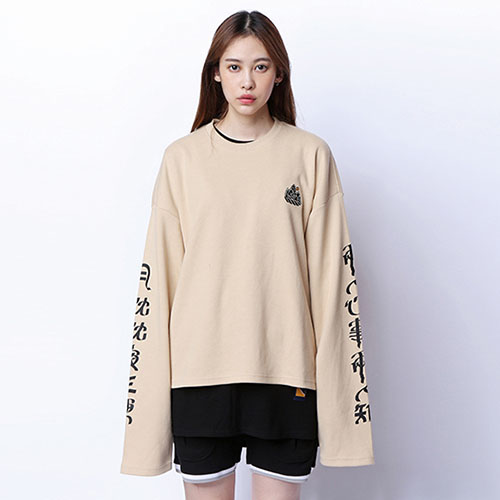 [ROMANTIC CROWN]  Drop shoulder Wide Crew neck_Beige