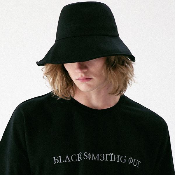 Ž  Ŷ  MUVAC001-BK