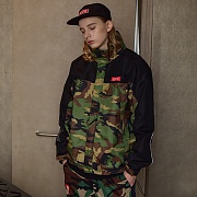 REFLECTIVE WINDBREAKER JACKET_CAMO