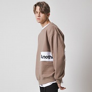 [] ANOTHER FRAME - AF SIDE BOX CREWNECK (BEIGE)   Ʈ ũ
