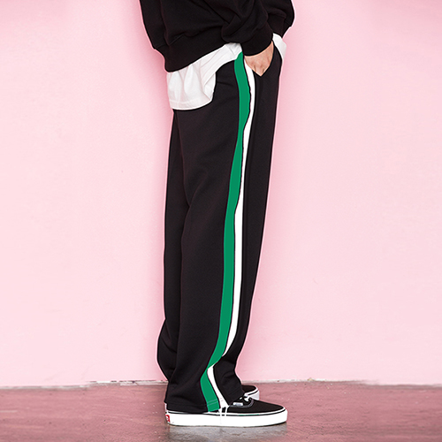 SIDELINE TRACK PANTS GREEN