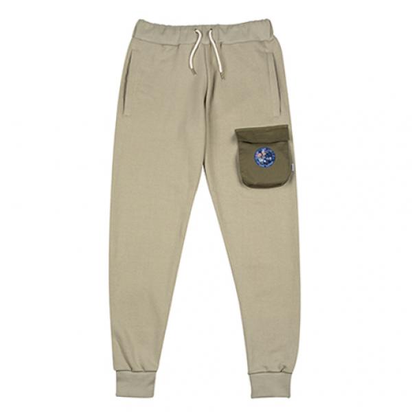 3D POCKET sweat pant khaki