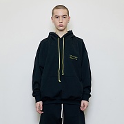  Visible ĵ Black