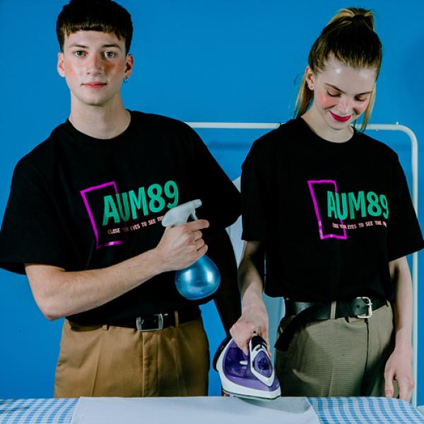 AUM89 SQUARE LOGO T-SHIRT (BLACK)
