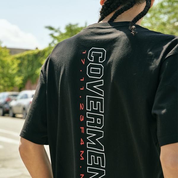 [COVERMENT]Vertical Big Logo Graphic Print T-Shirts_Black